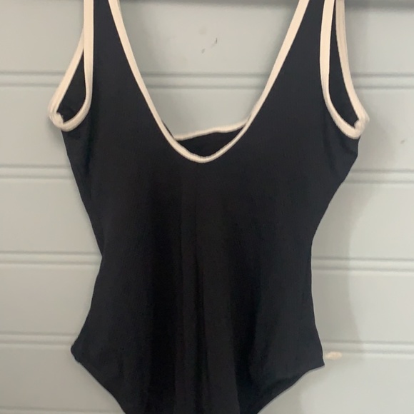 Kate spade bathing suit - Picture 2 of 3